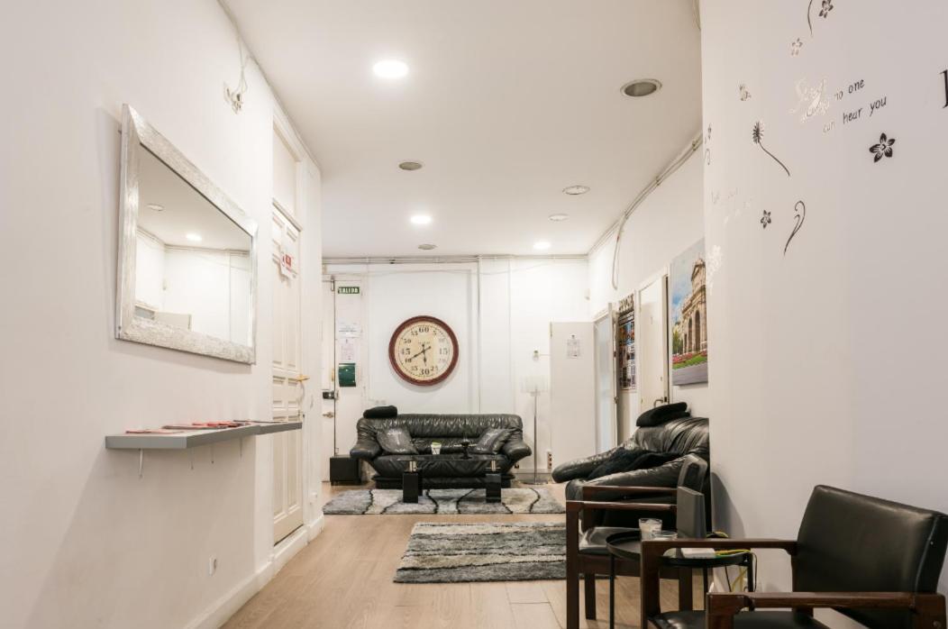 M&F 7 Rooms/7 Bathrooms Over Gran Via Μαδρίτη Εξωτερικό φωτογραφία