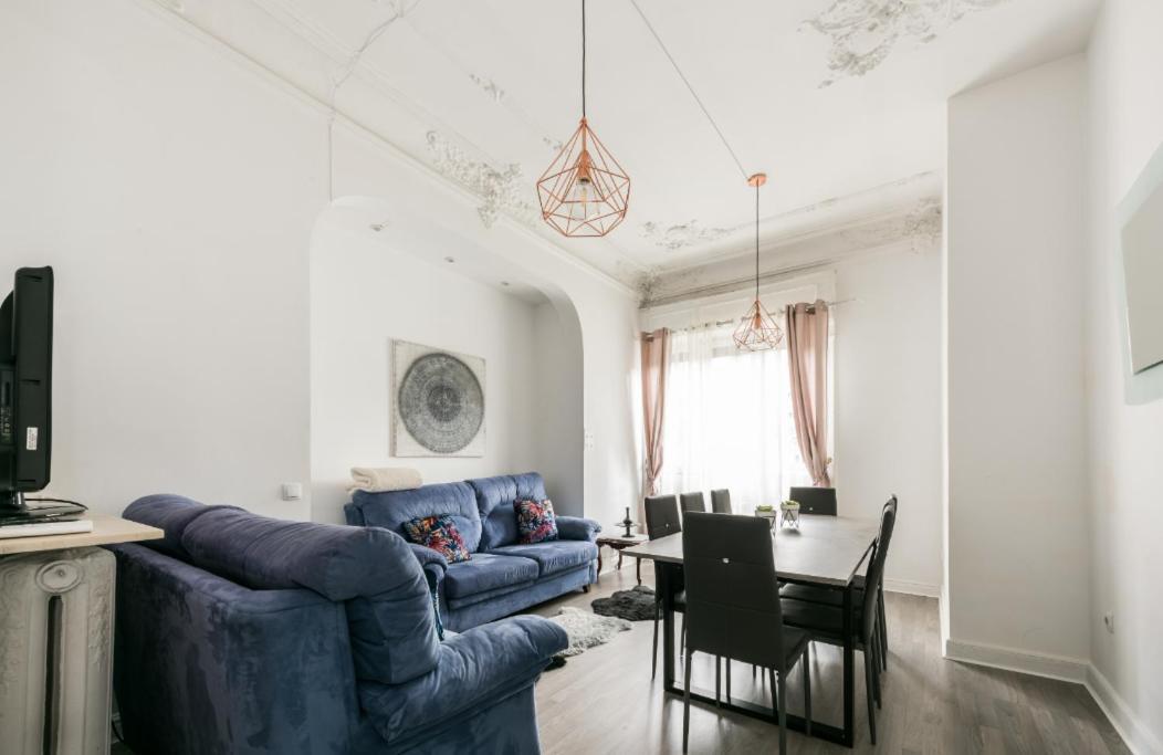 M&F 7 Rooms/7 Bathrooms Over Gran Via Μαδρίτη Εξωτερικό φωτογραφία