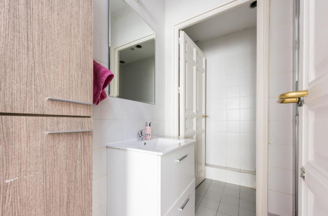 M&F 7 Rooms/7 Bathrooms Over Gran Via Μαδρίτη Εξωτερικό φωτογραφία