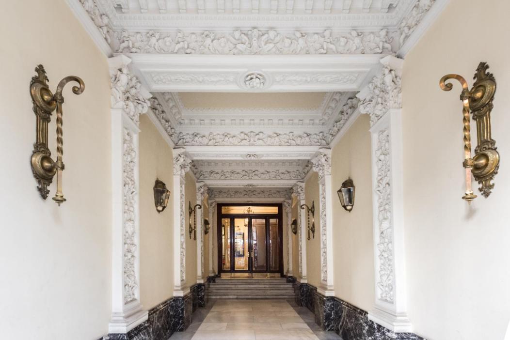 M&F 7 Rooms/7 Bathrooms Over Gran Via Μαδρίτη Εξωτερικό φωτογραφία
